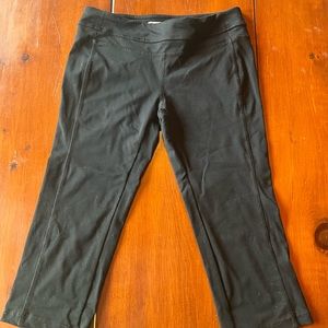 Forever 21 capri yoga leggings black extra small workout pants